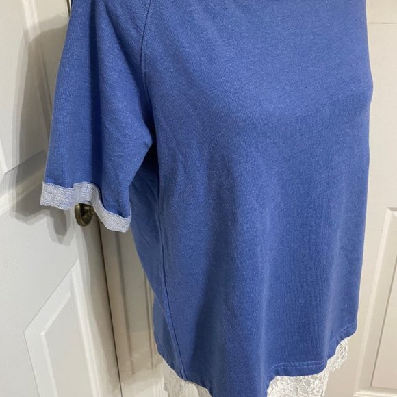 Earl Jean Chambray Denim Color Top with Rhinestones on Neckline Size M - Picture 4 of 9